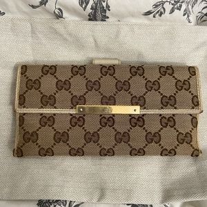Authentic GUCCI GG Logo Canvas Leather Long Bifold Wallet